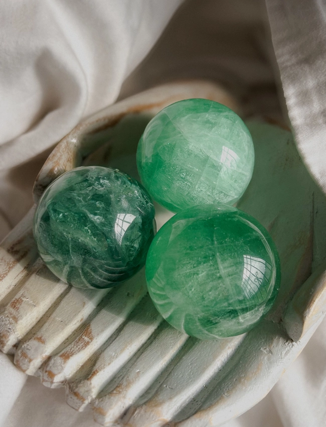 sfera in Fluorite Verde